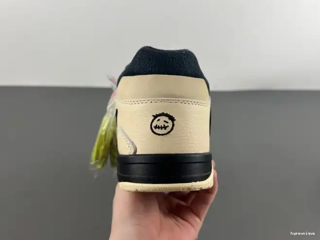 HYPE Scott Travis TR FZ8117-102 Jumpman Jack x Jordan 0430